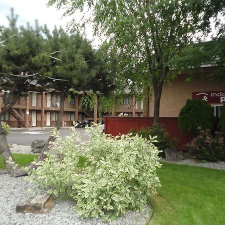 North Pointe Inn And Suites Kelowna Exterior foto